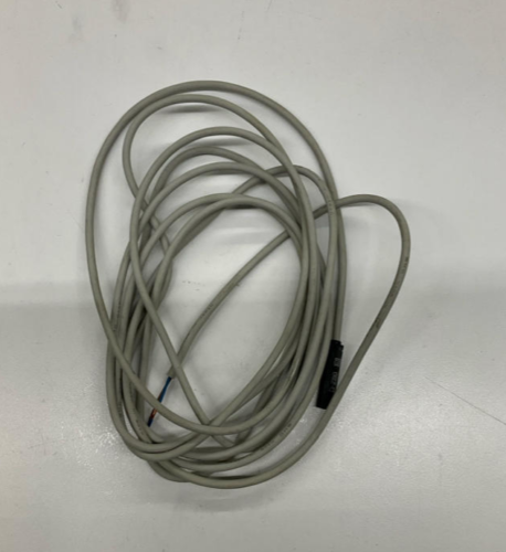 SMC D-Z80 Auto Reed Switch Sensor 24VDC 2-Wire 3 Meters