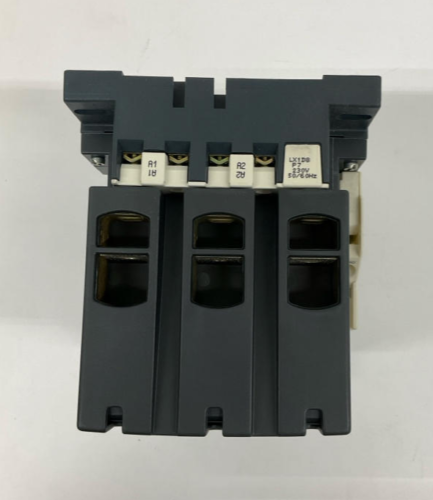 Square D LC1D150P7 Contactor 75kW, LC1D150  100 HP