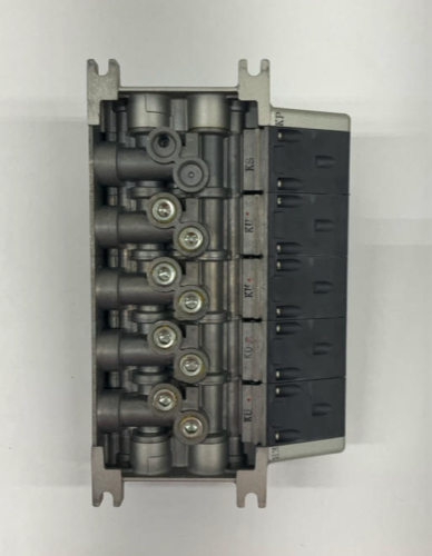 SMC  VV815-03S-SUQW0   Manifold 4 Slot w/ Devicenet EX230-SDN1 Module