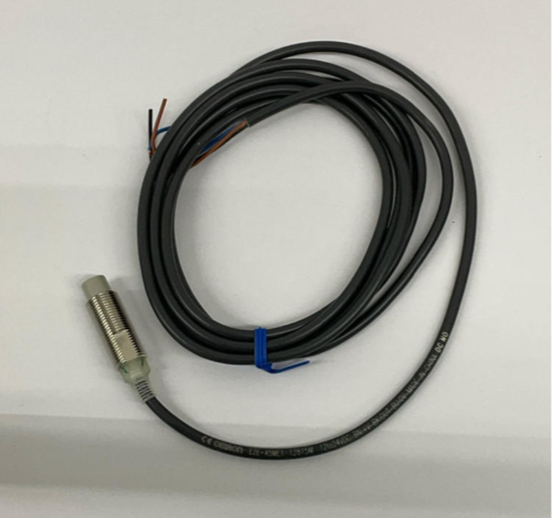 Omron E2E-X5ME1 Proximity Switch Sensor 12-24 VDC (No Hardware)
