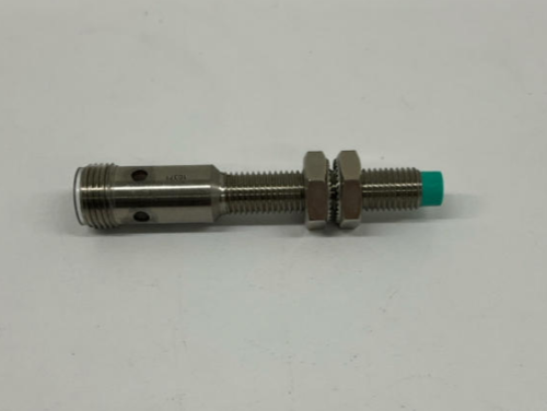 Pepperl Fuchs 801379 / NBN2-8GM40-E2-V1  Inductive Proximity Sensor