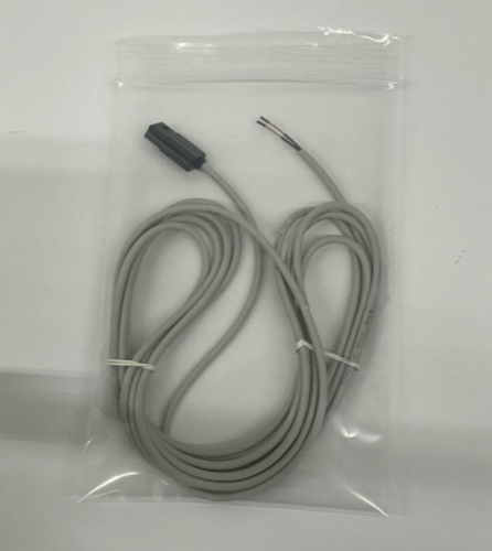 SMC D-C73  Auto-Switch Reed Sensor 24 VDC Led 2M