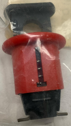 Brady 90844 Minature Circuit Breaker Lockout