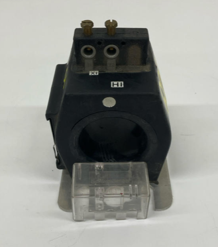Schlumberger  92351-004  600:5 Current Transformer Type R6S