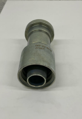 Kurt Hydraulics  C62-20-24-W  1-1/4" Hose ID Crimp x 1-1/2" Code 62 Flange