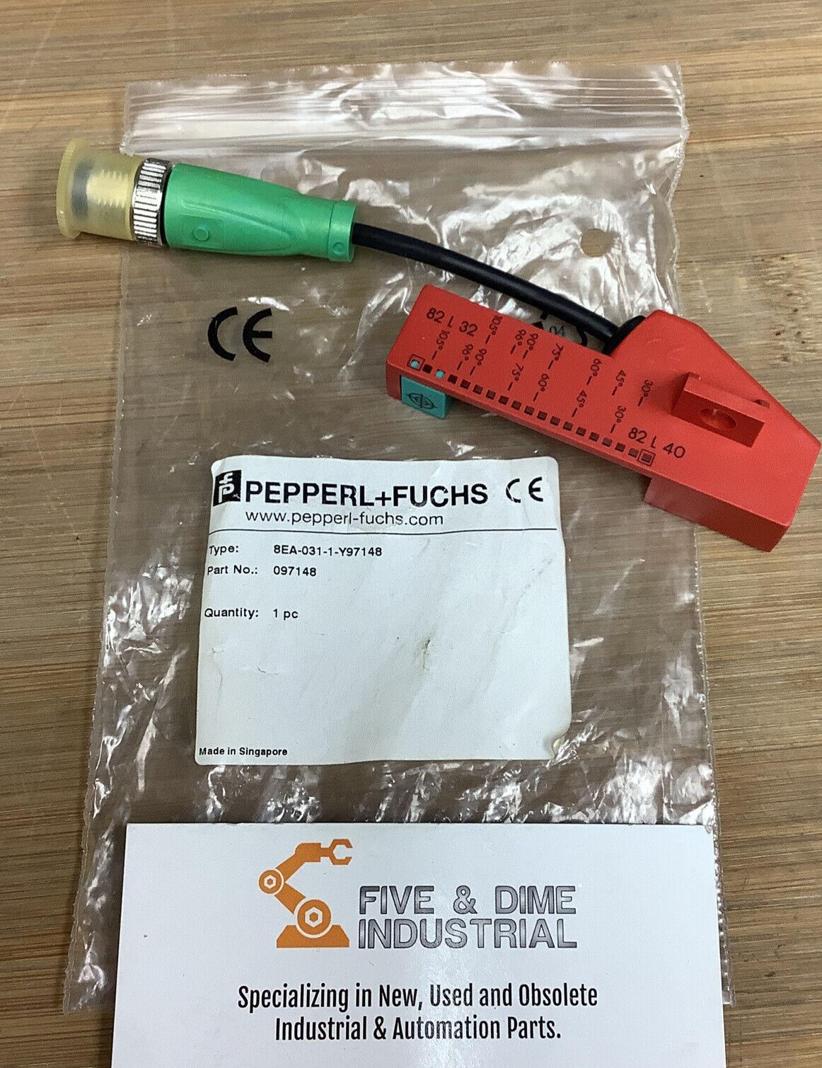 Pepperl+Fuchs 8EA-031-1-Y97148 / 097148 New 4-Pin Proximity Sensor (BL127)