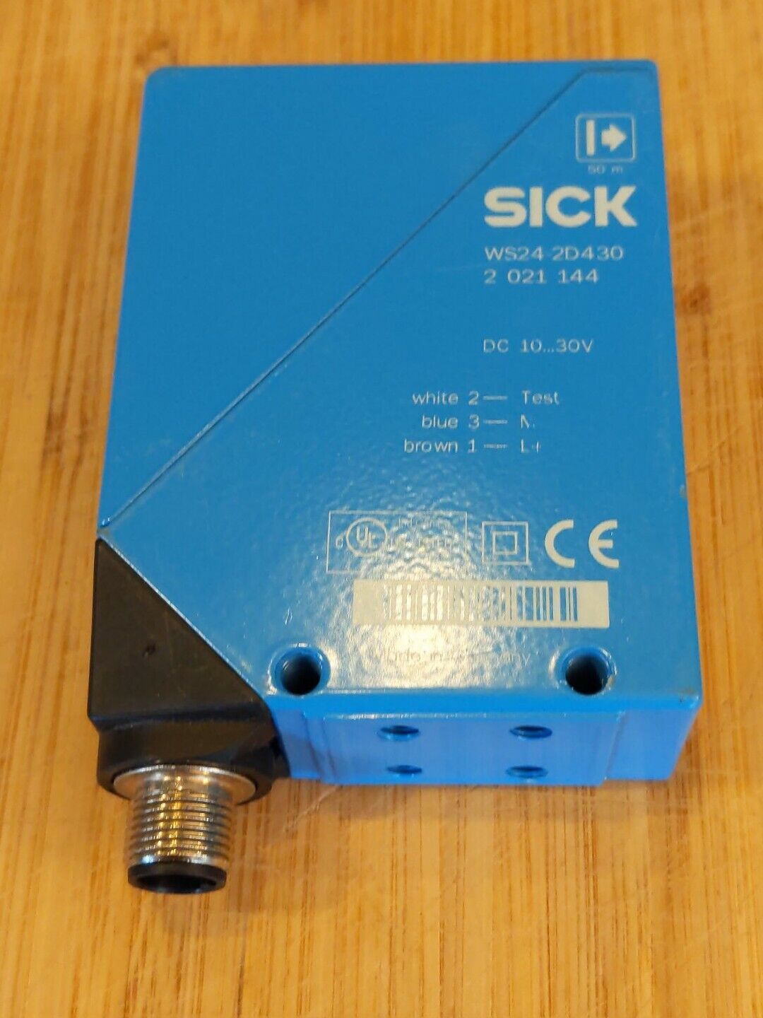 SICK WS24-2D430  Photoelectric Sensor Switch 2021144 (GR113)