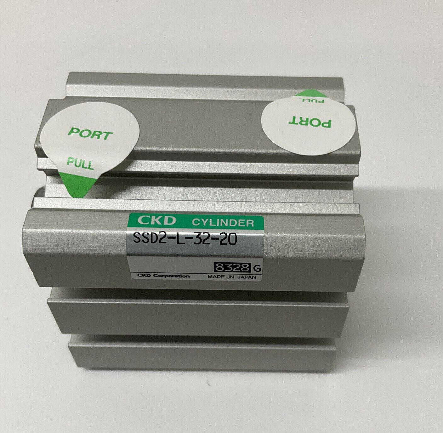 CKD  SSD2-L-32-20 Compact Pneumatic Cylinder  (YE155) - 0