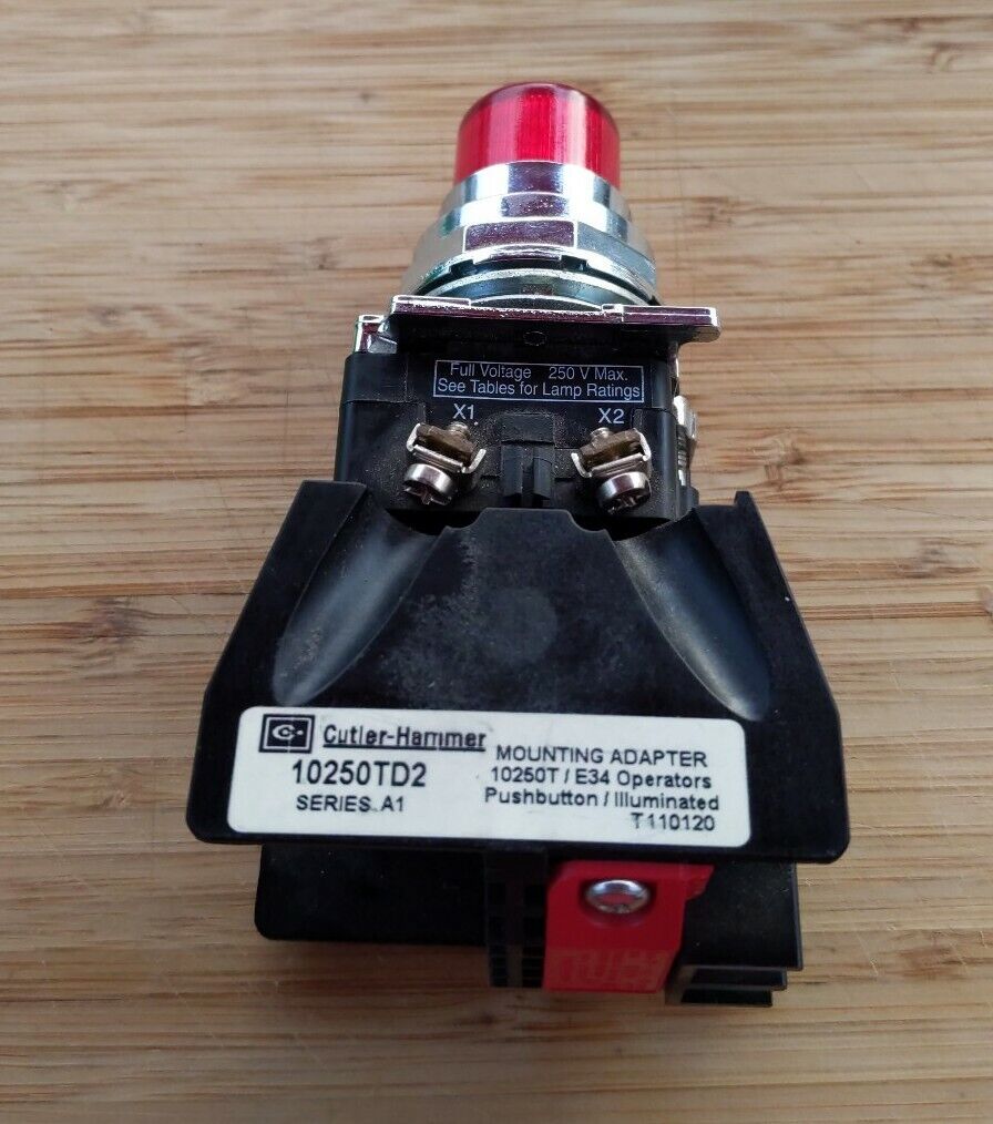 Cutler Hammer 10250TD New Red Pilot Light Switch w/ Adapter (GR117)