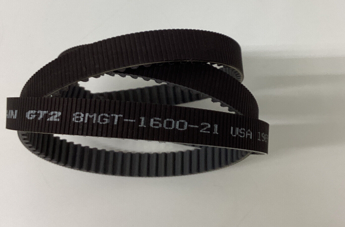 Gates 8MGT-1600-21 New PolyChain GT2 Power Transmission / Timing Belt (BE121)