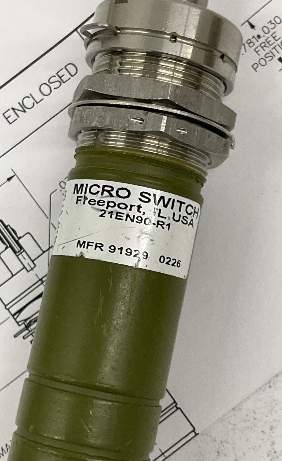 Micro-Switch / Honeywell 21EN90-R1 New Roller Limit Switch DPDT 2NO-2NC (YE156)