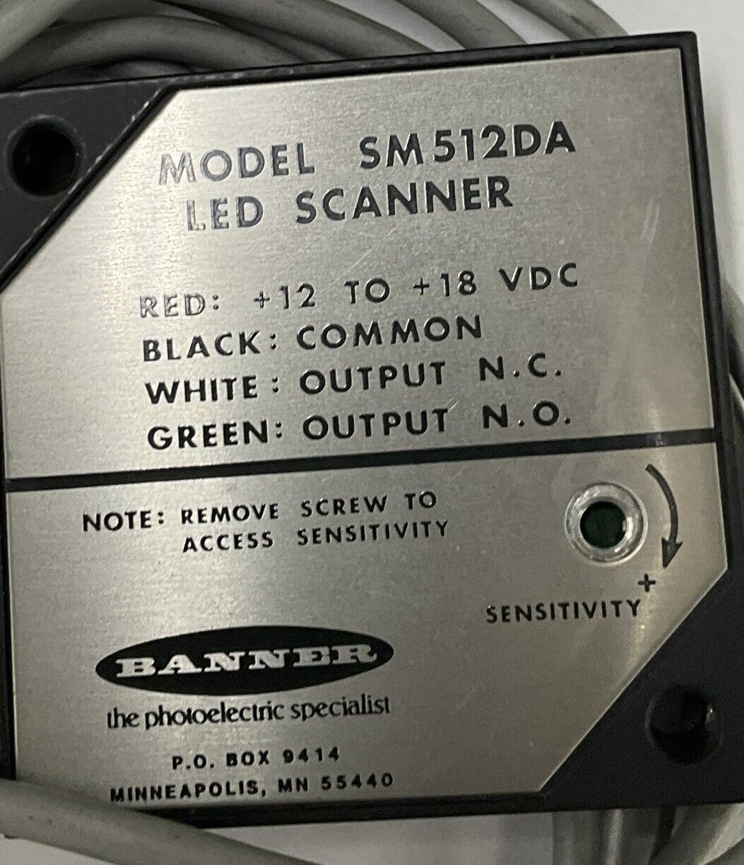 Banner SM512DA New LED Scanner  (GR102)