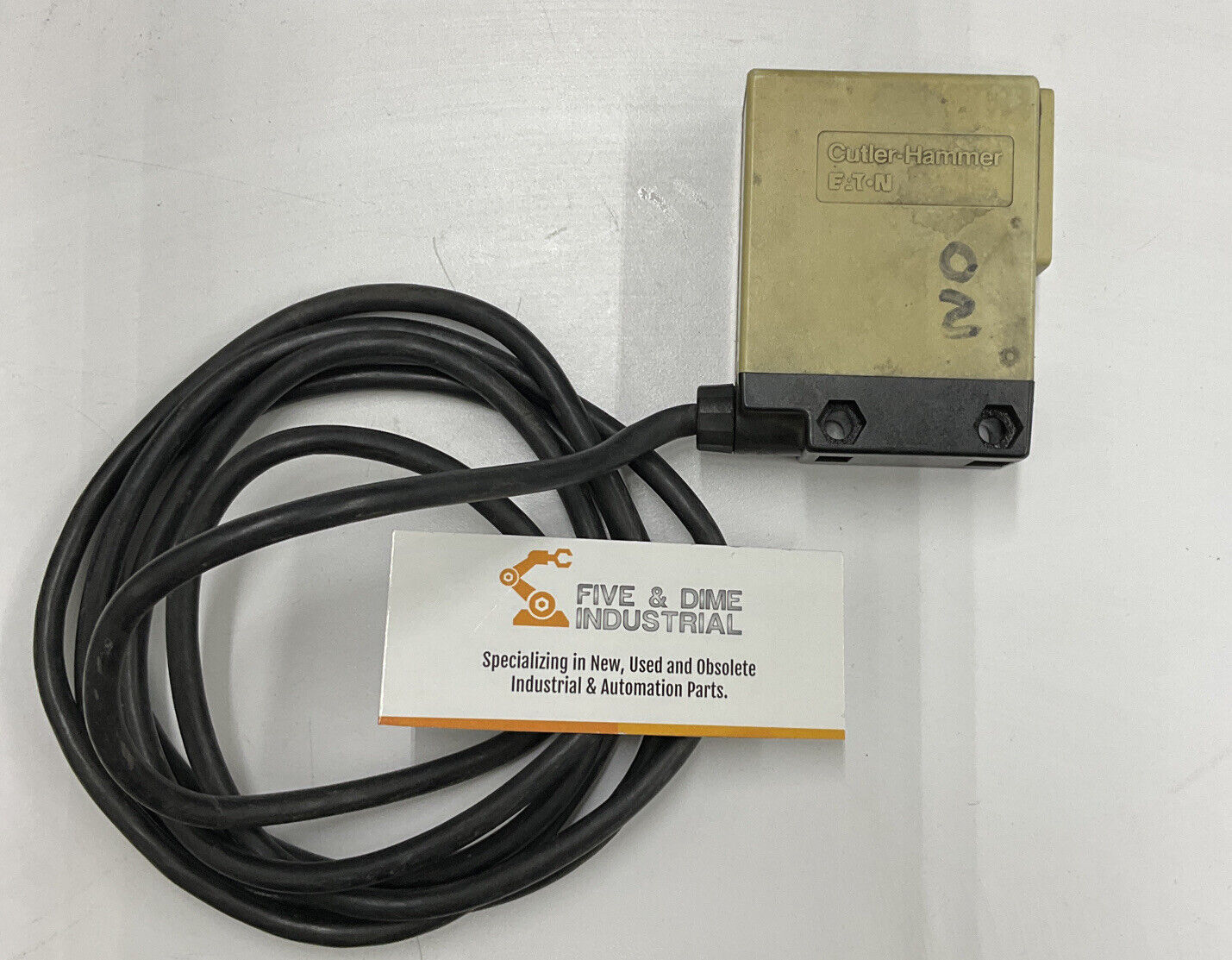 Cutler Hammer  E64CCL1C Ser. A1 Photoelectric Sensor (CL125)
