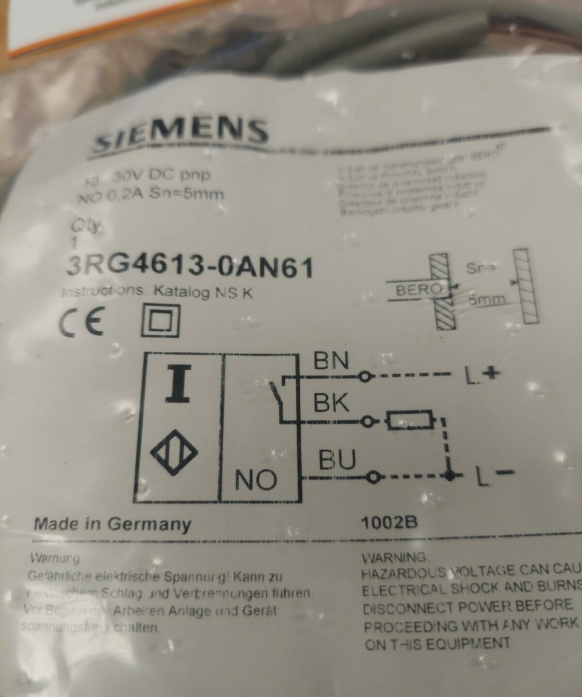 Siemens 3RG4613-0AN61 New Proximity Switch  (YE108)