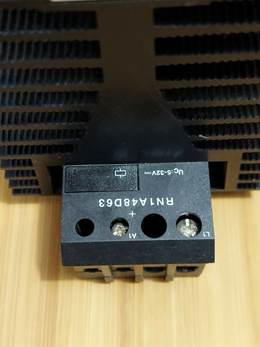 Carlo Gavazzi RN1A48D63 Solid State Relay 5 to 32 VDC AC51:63A, 480VAC (GR127)