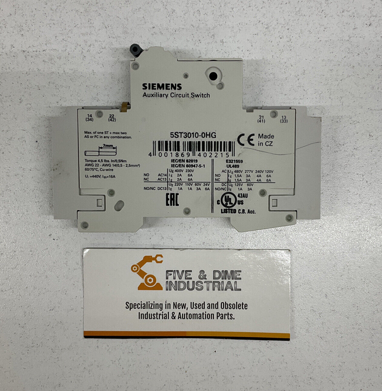 Siemens 5ST3-011-0HG Auxiliary Circuit Switch  (GR150)