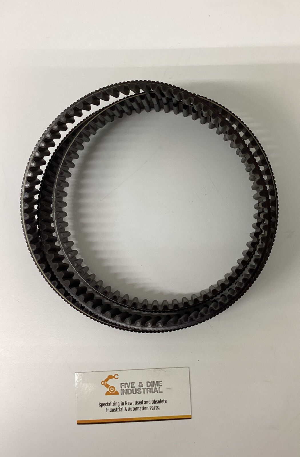Gates 8MGT-1600-21 New PolyChain GT2 Power Transmission / Timing Belt (BE121)