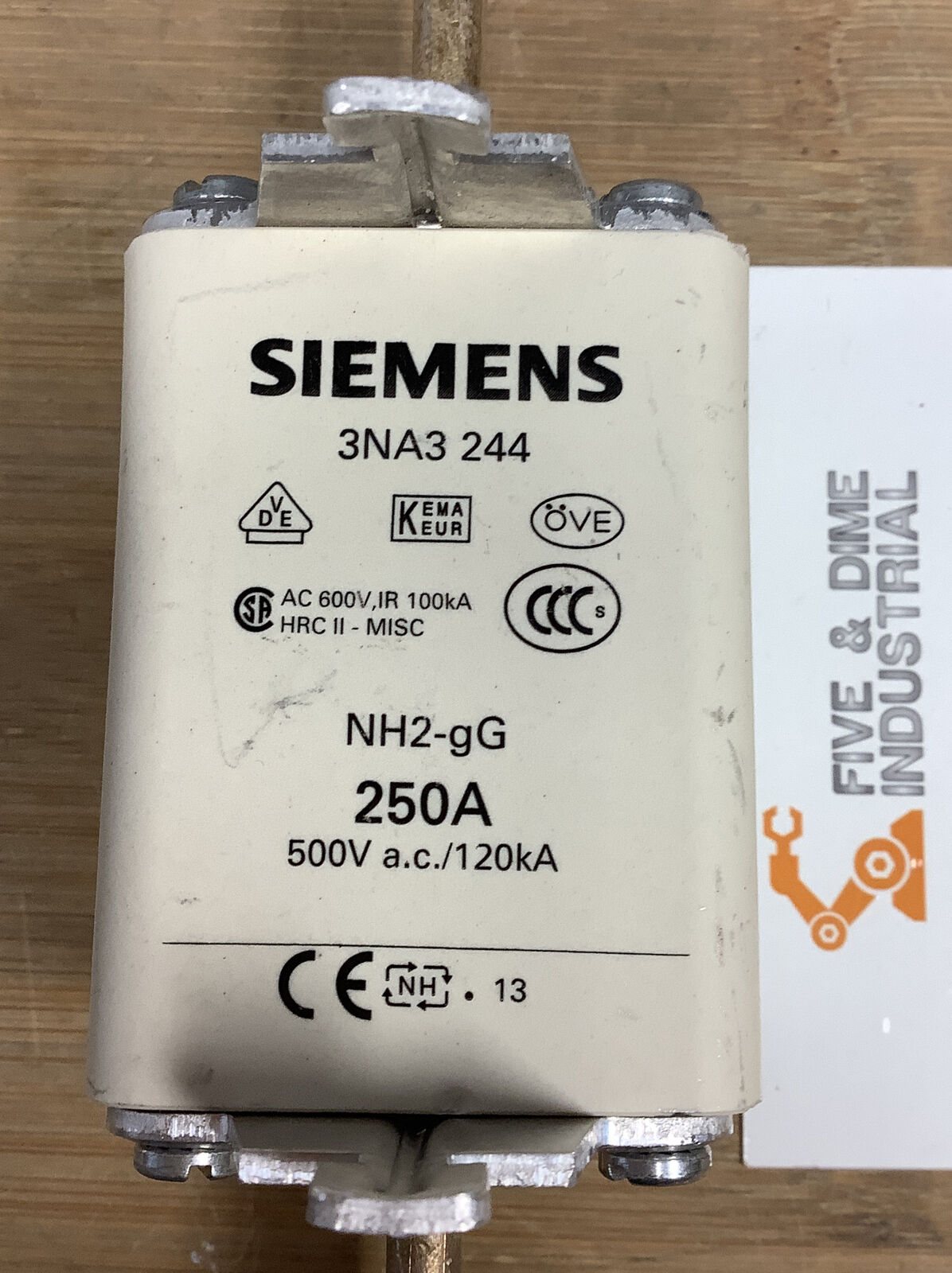 Siemens 3NA3 244 LV HRC fuse 250 Amp NH2-gG (BL130) - 0