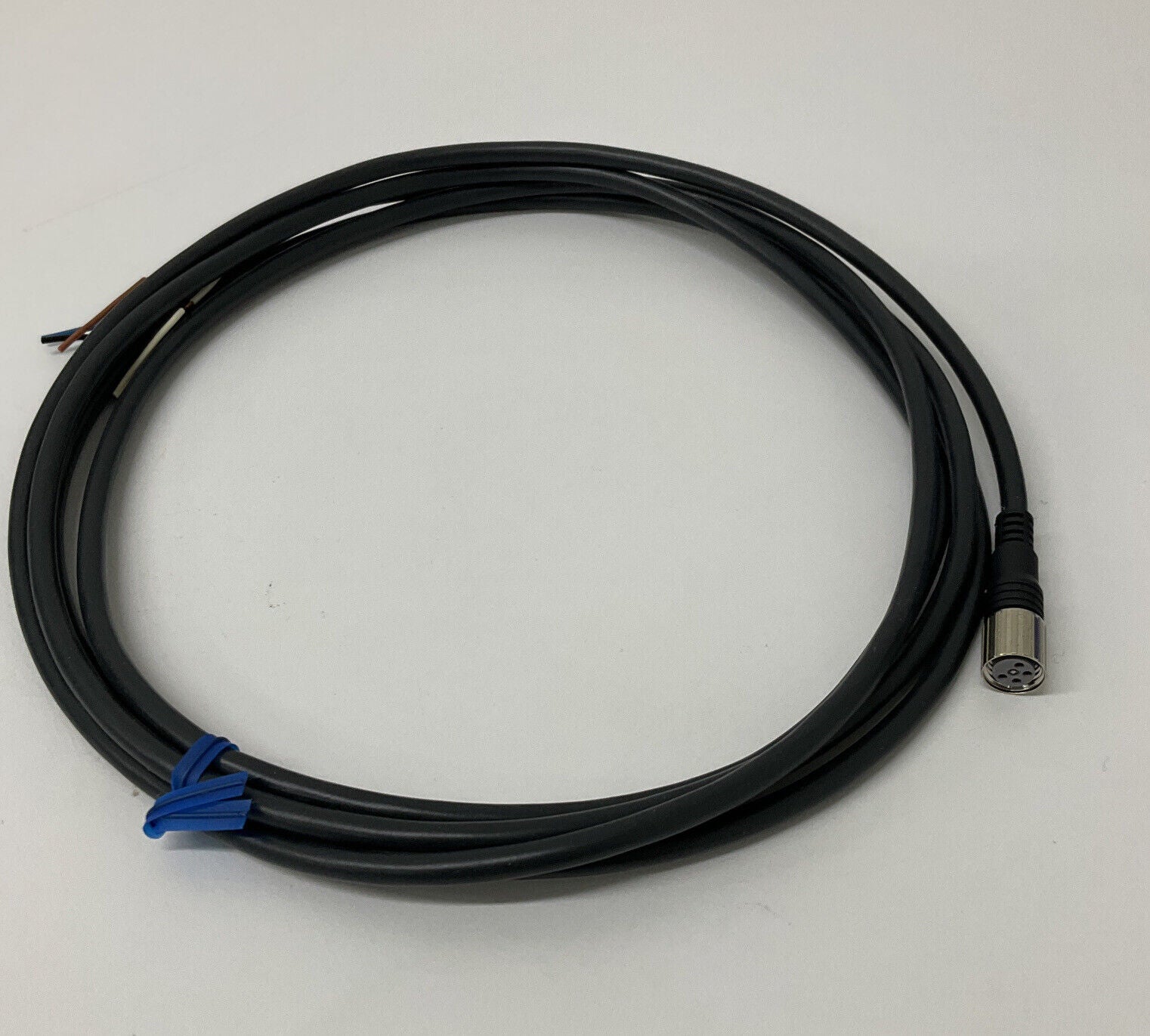 Omron XS3F-M421-402-A  2Meter  3. pole Sensor Cable (RE131)