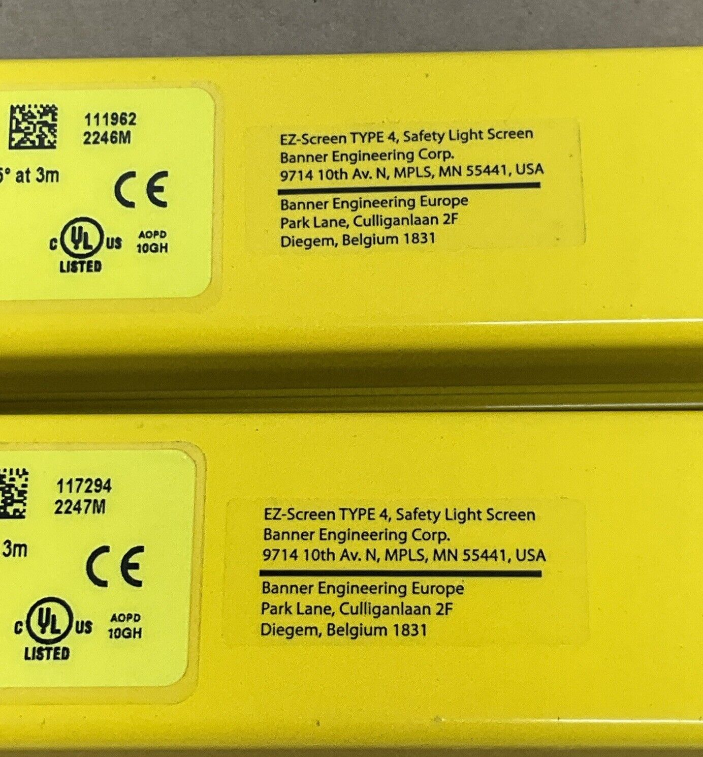 Banner SLSE30-300Q8 / SLSR30-300Q8 EZ-Screen Receiver & Emitter Set (OV133)