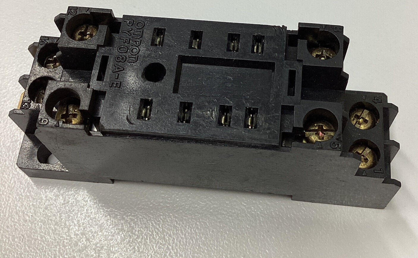 Omron Lot of (5) PYF08A-E Din Mount 8-Pin Relay Sockets (CL184) - 0