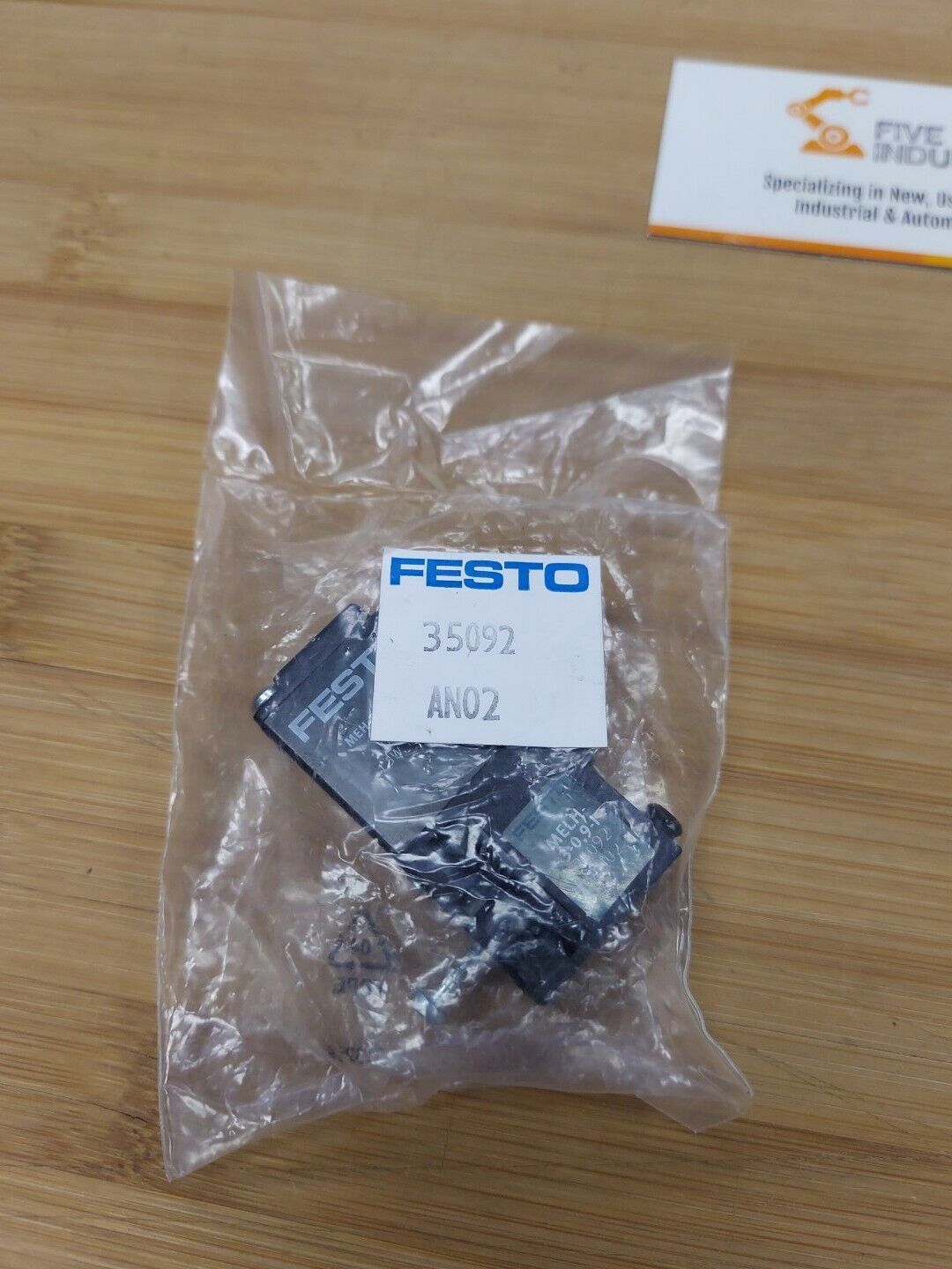 Brand New Festo  MELH-3-0,9-I (35092) Solenoid Valve (YE122)