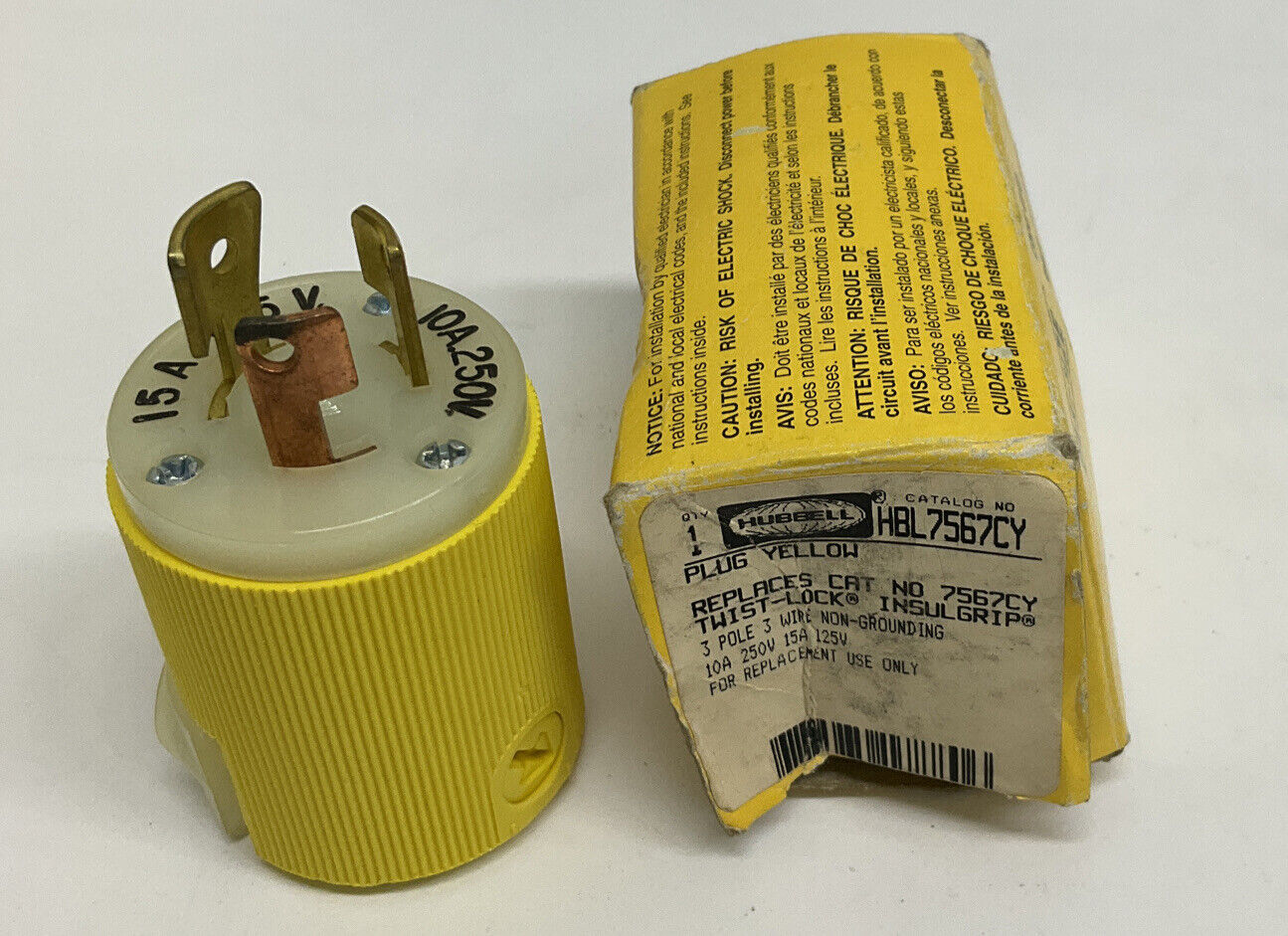Hubbell HBL756CY / 7567CY Twist-Lock 3-Pole 3-Wire Plug (YE258) - 0