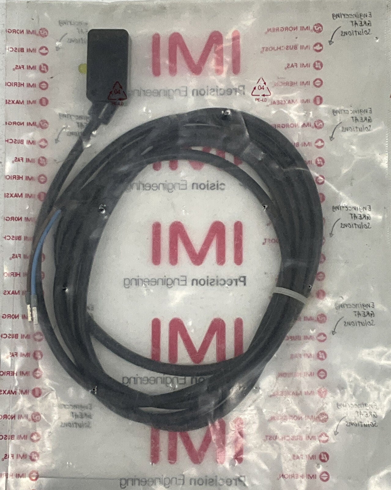 IMI Norgren QM 32 2 Reed Switch 10 240 Volts AC DC 50W VA  2 Meters (RE219)