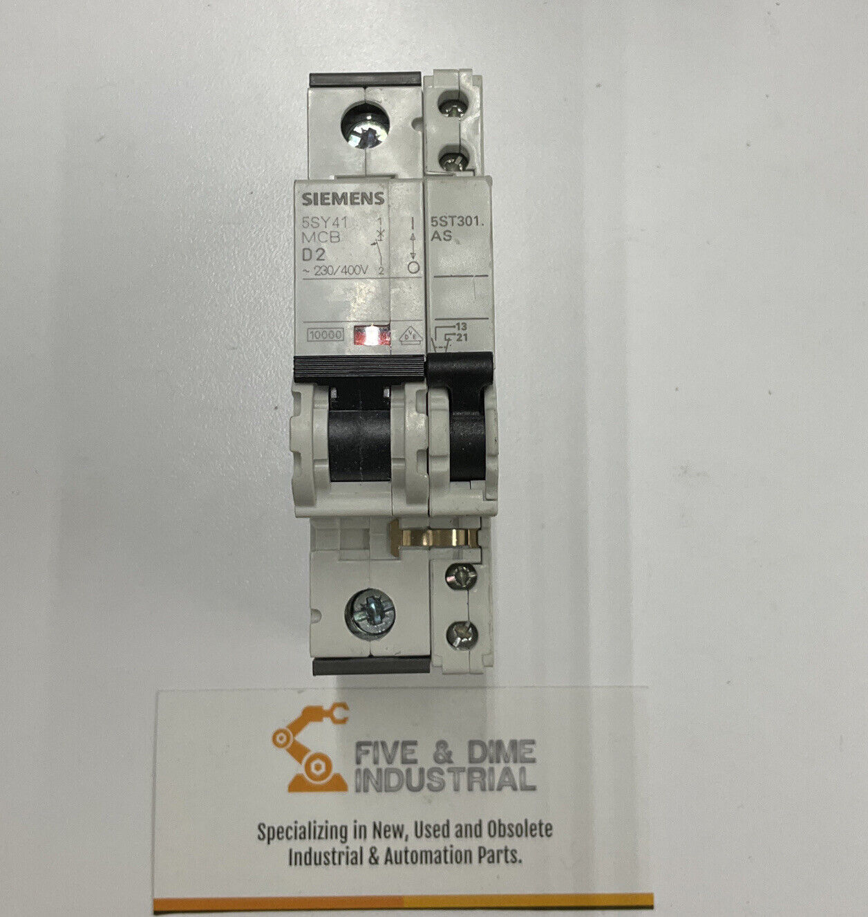 Siemens 5SY4102-8  Circuit Breaker w/ 5ST3010 2A Auxiliary Circuit Switch BL231