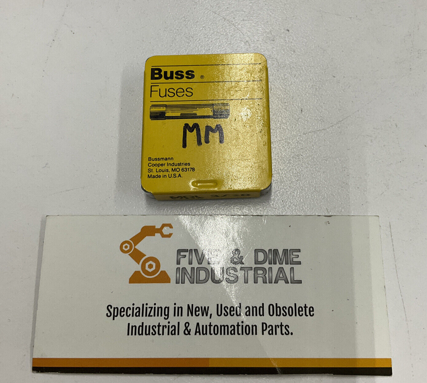 Buss Bussmann MDL 3/10 FUSES New Box of 5 (RE130)