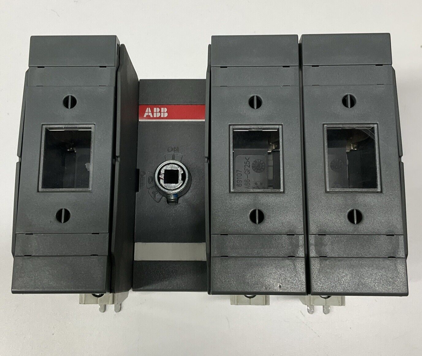 ABB OS60GJ12 Fusible Disconnect 60A 3P 600VAC (CL369)