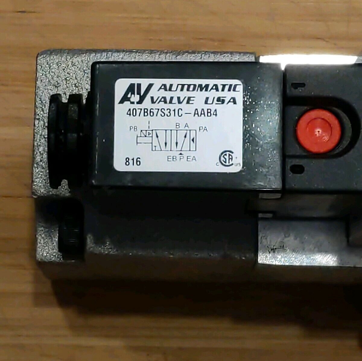 AUTOMATIC VALVE 407B67S31C-AAB4 New SOLENOID A06 SERIES (GR105) - 0