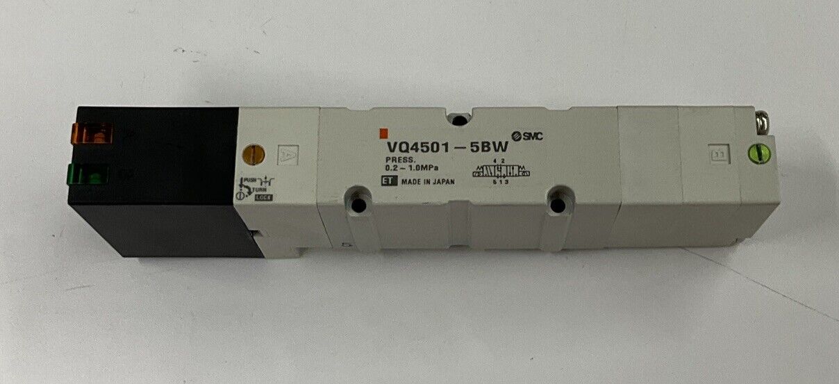 SMC VQ4501-5BW 3-Position Pressure Center Valve 24VDC (OV130) - 0