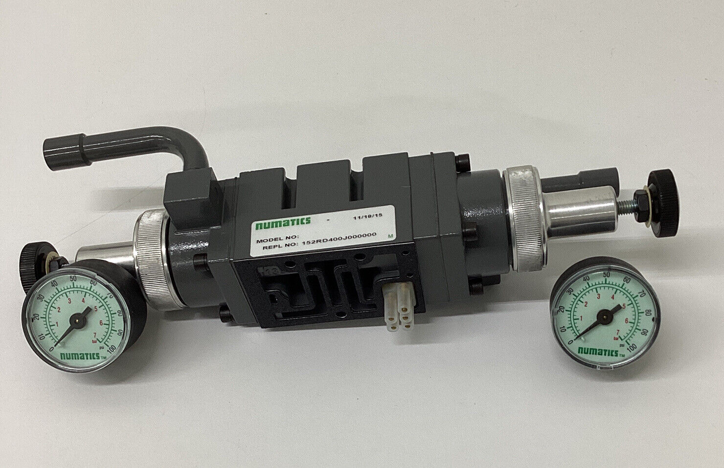 Numatics  NUM152RD400J000000 New Pressure Regulator  w/ gauge  (CL325) - 0