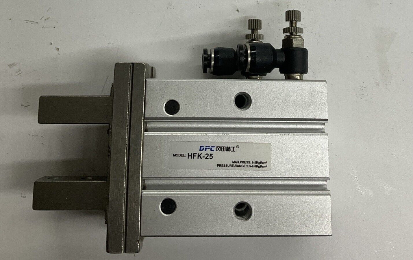 Airtac DPC HFK-25 Pneumatic Parallel Gripper w/Flow Valves (RE162)
