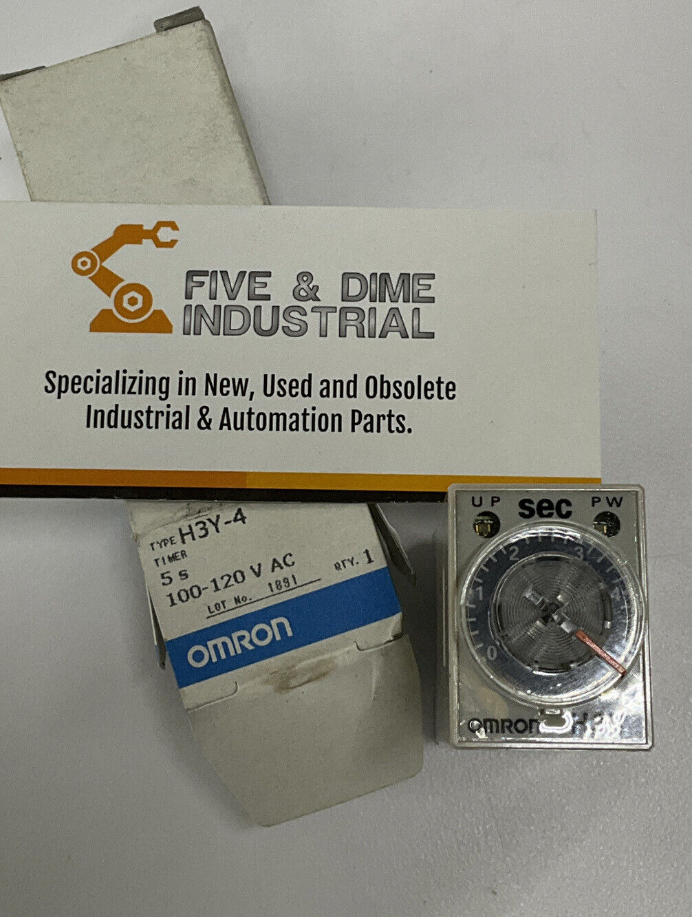 Omron H3Y-4 Timer 0-5 Seconds 100-120VAC, 14 Pin (RE117)