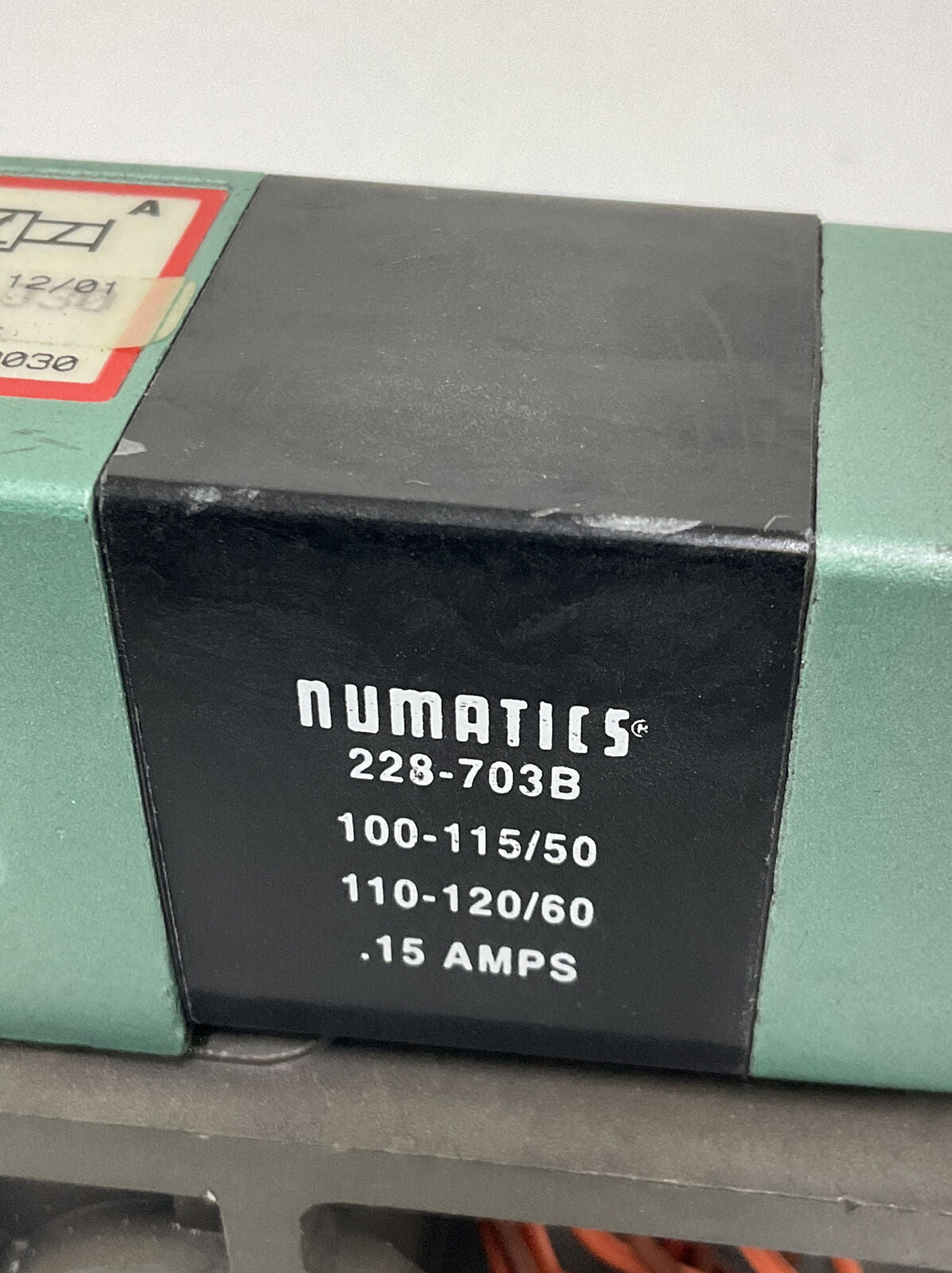 Numatics 081SA415K000030 New Pneumatic Valve and Base 150 Psi 110/120V (GR221)