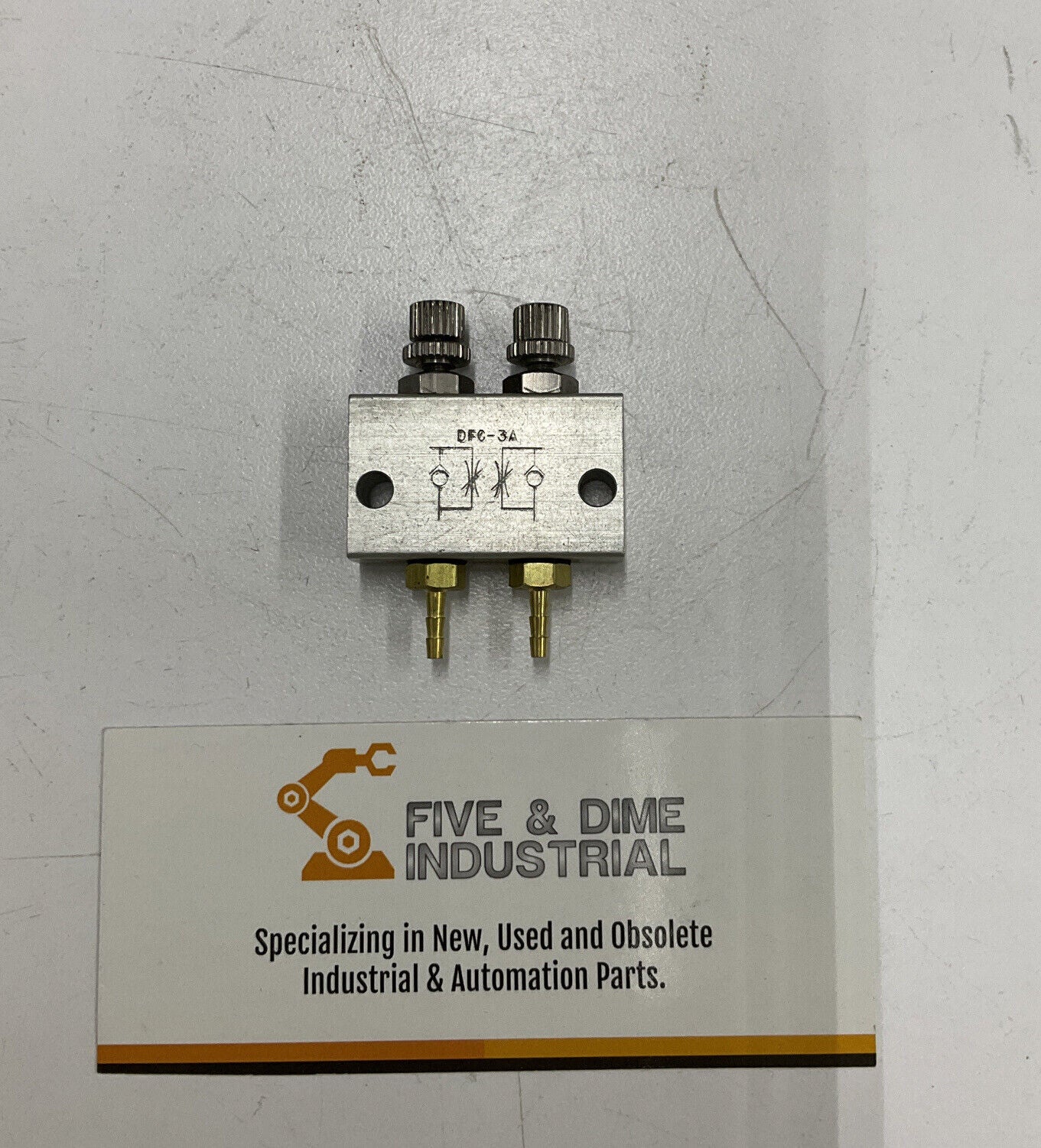 Clippard DFC-3A New Minimatic Pressure Regulator (BL189)