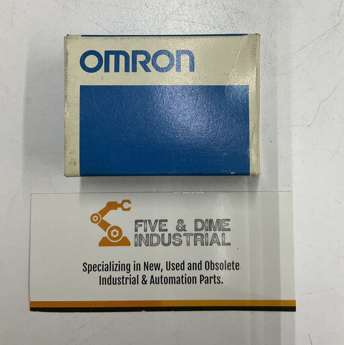OMRON E54-CT1 New PLC Module  (RE134)