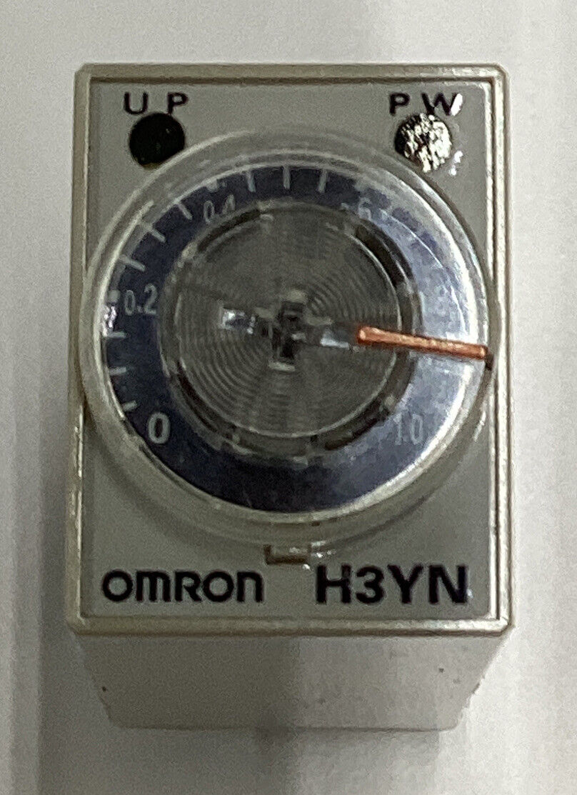 Omron H3YN-4 NEW 1s/10s/1min/10min 100-120VAC, 14 Pin Timer Relay (RE191)