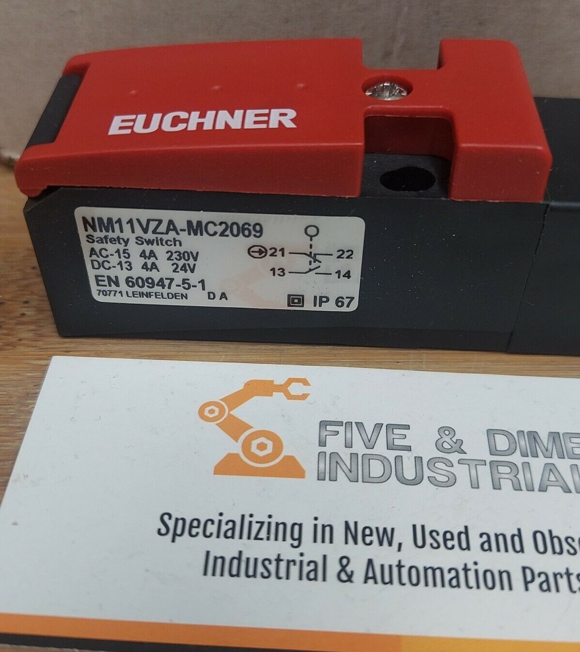 Euchner NM11VZA-MC2069 New Safety Switch 094471  (YE117)