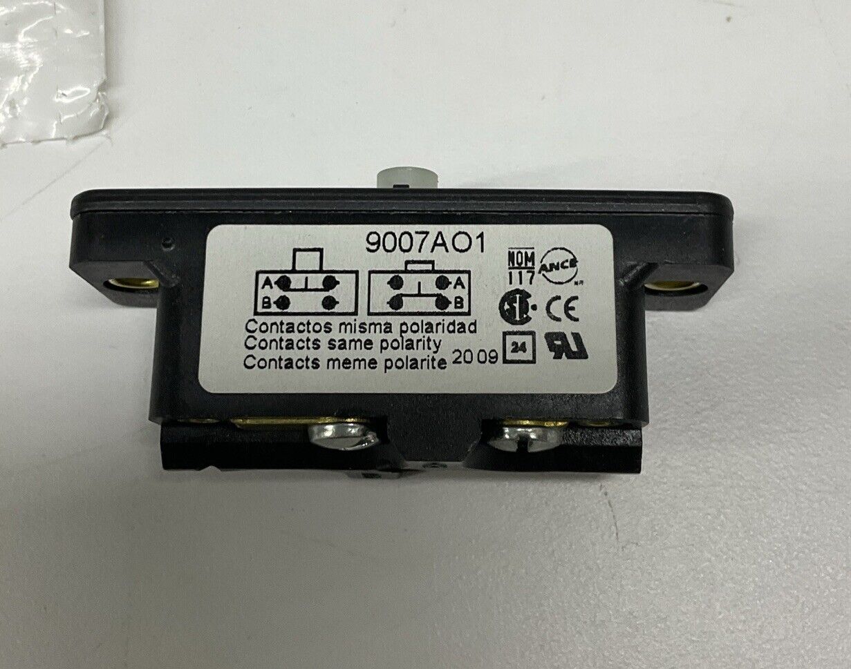 Square D 9007AO1 Limit / Snap Switch 600VAC (BL288)