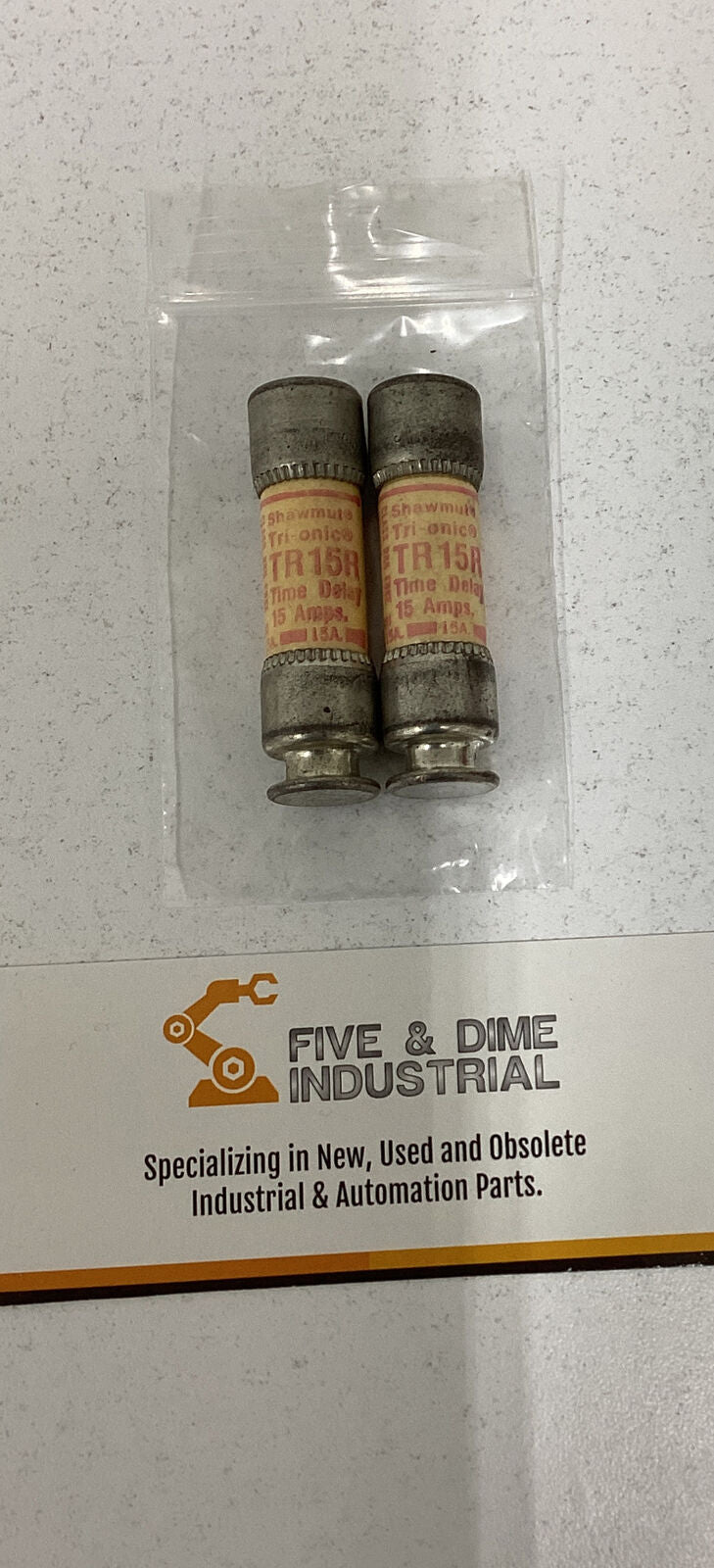 Gould Shawmut Tri-onic  Lot of (2)  TR15R  15Amp Fuses (CL178)