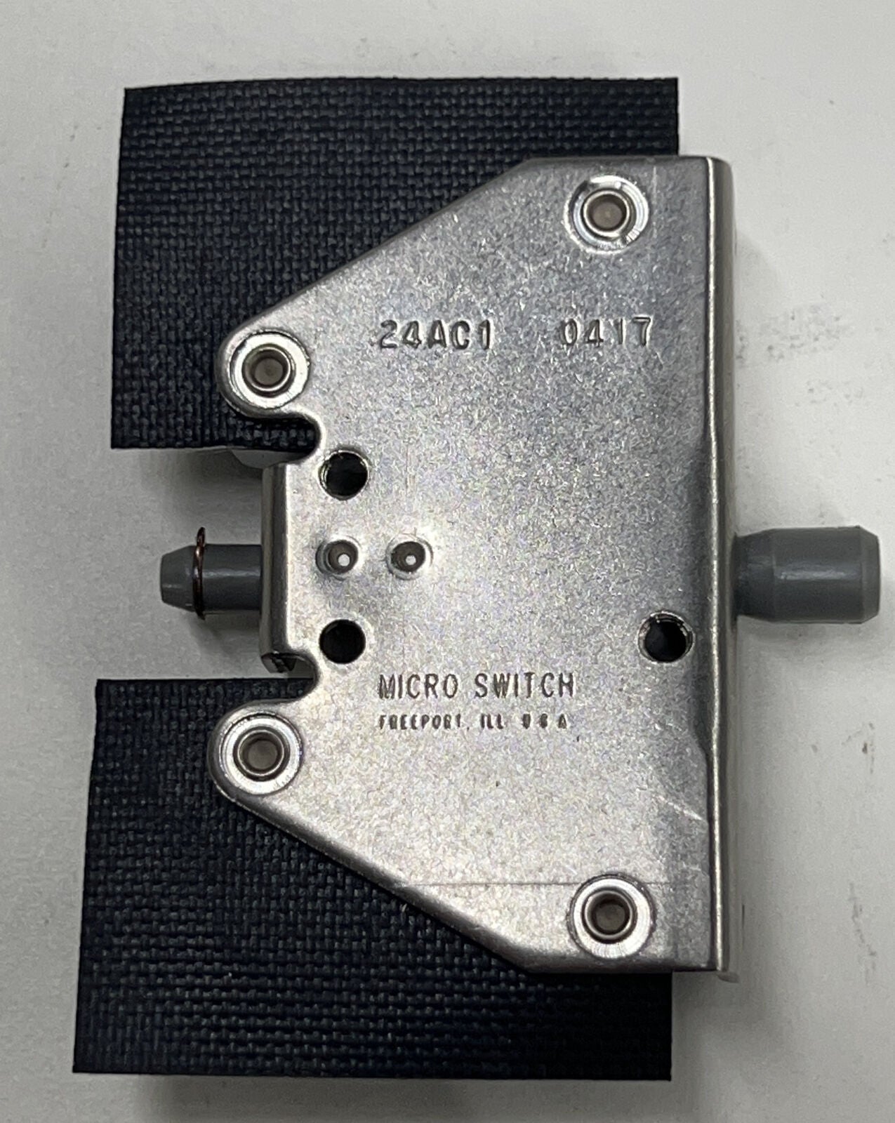 Micro-Switch / Honeywell 24AC1 New DOOR INTERLOCK SWITCH (BL223)