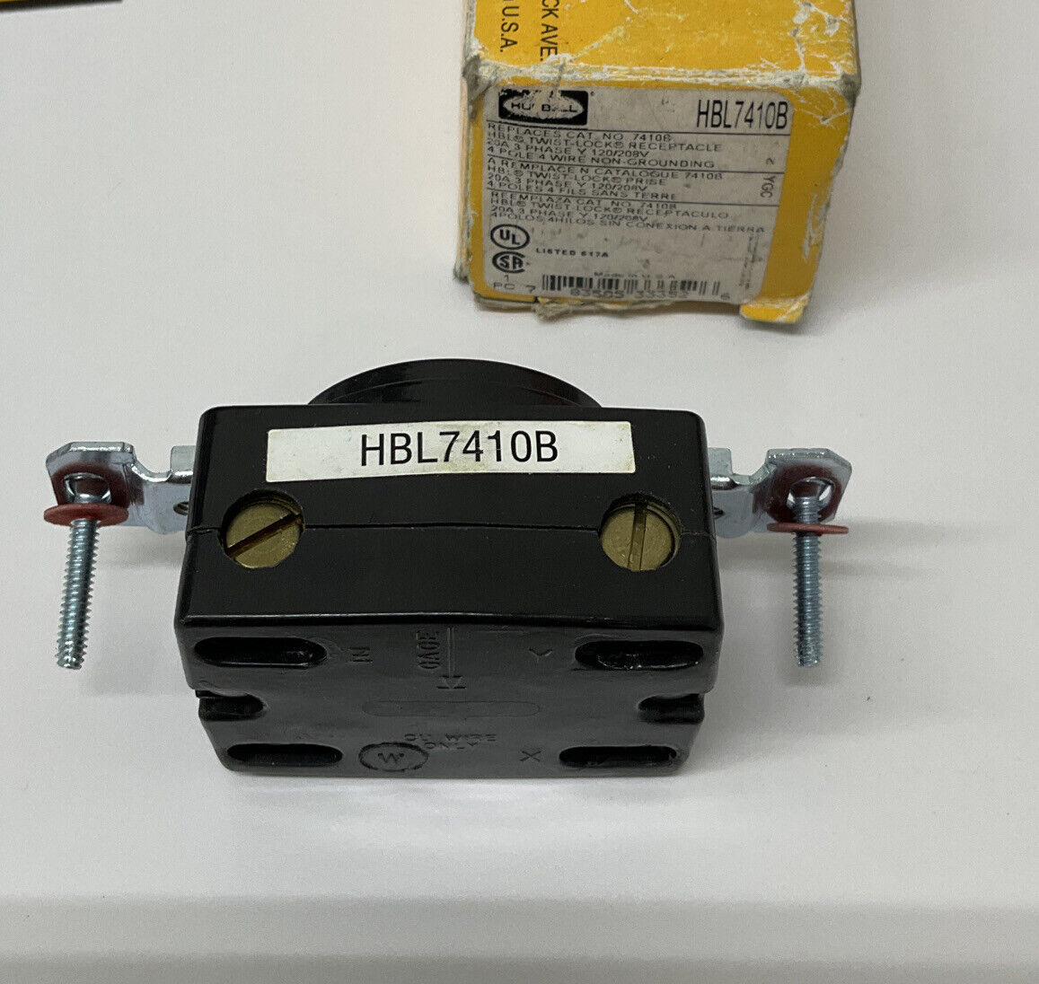 HB67410B Locking Receptacle Black 20A 4-wire (GR209) - 0