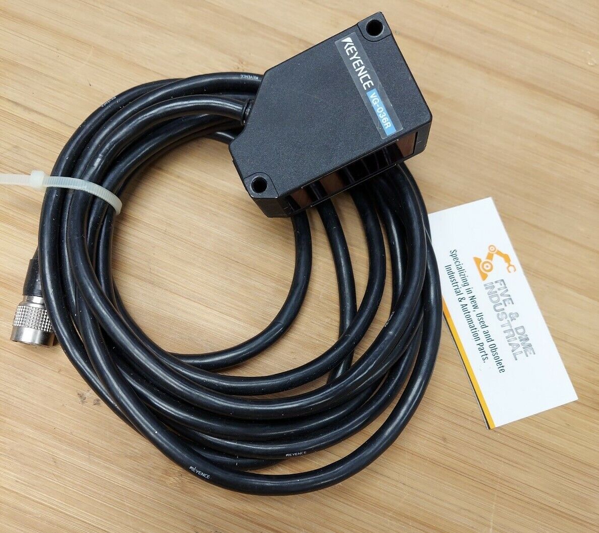 Keyence VG-036R Laser Sensor Receiver 12-Pin Male Connection (BK109)