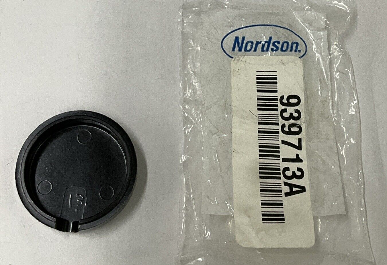 Nordson 939713A Cover Hardware (YE274)