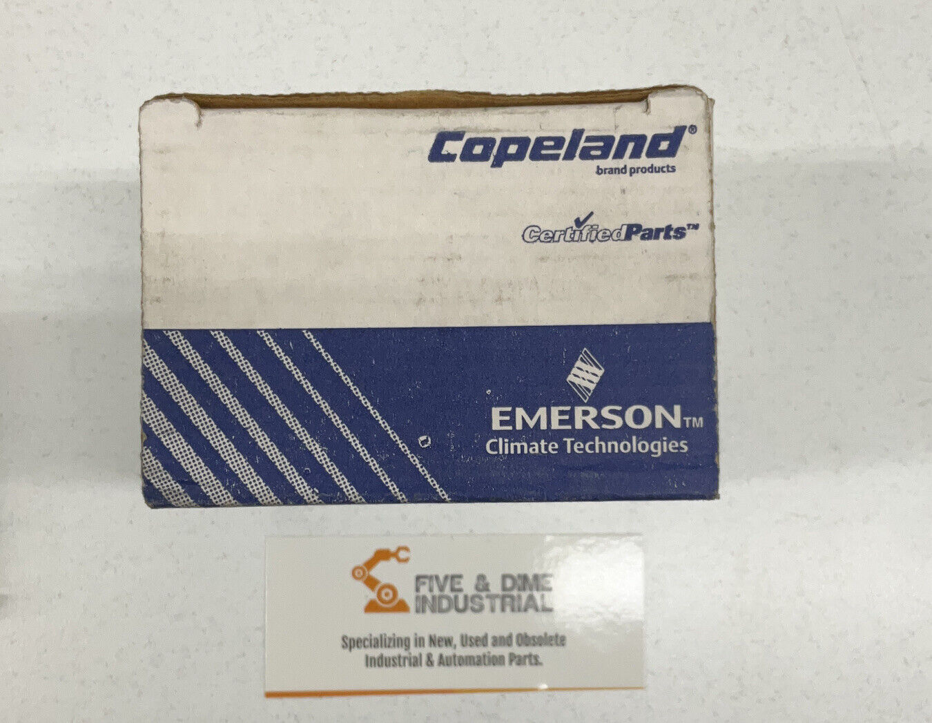 Copeland / Emerson 998-0060-03 New 24V Coil 1/4" Spade Connection (RE115)