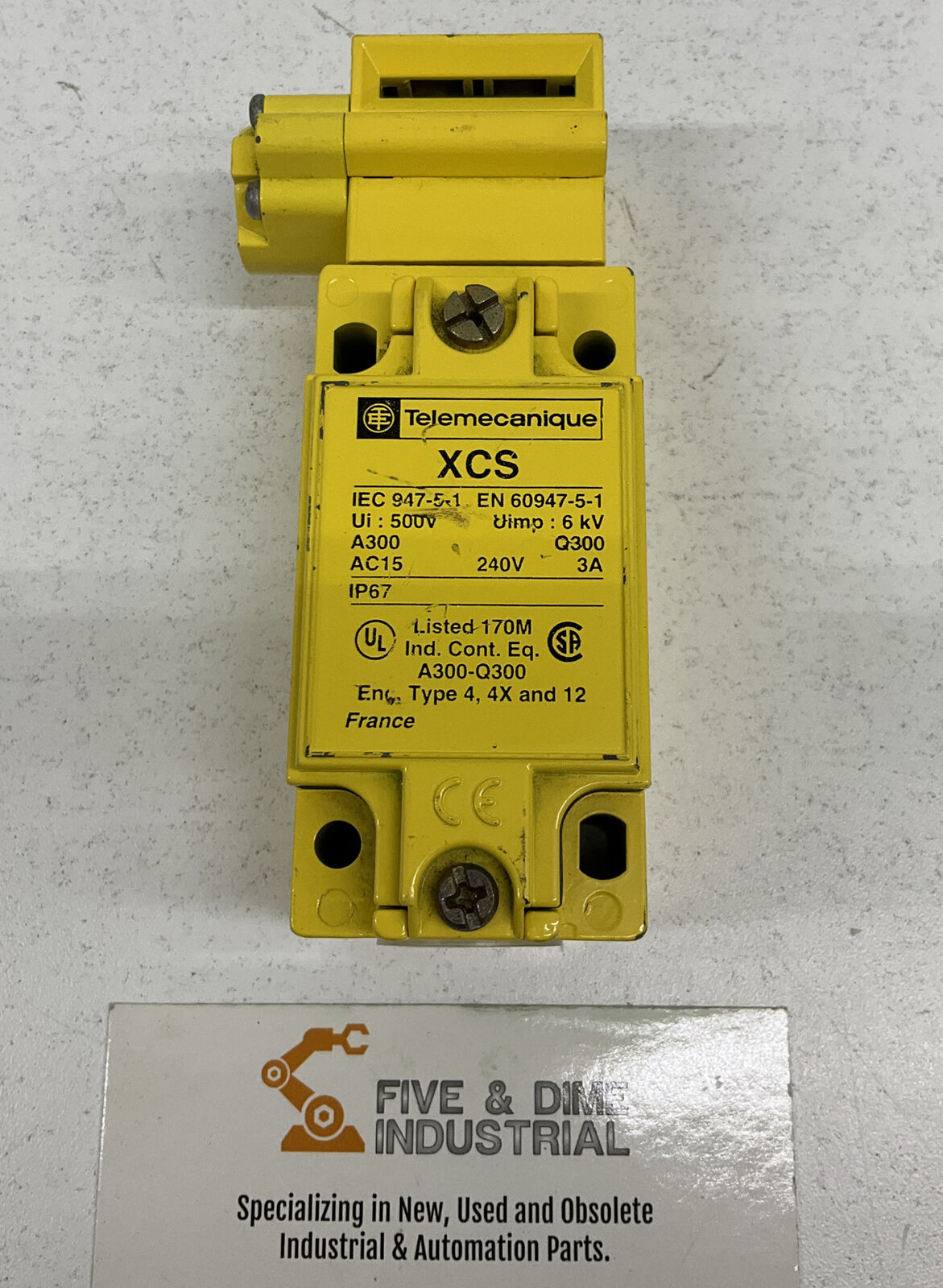 Telemecanique XCS-B1618929 Switch Safety Sensor 240V (YE156)