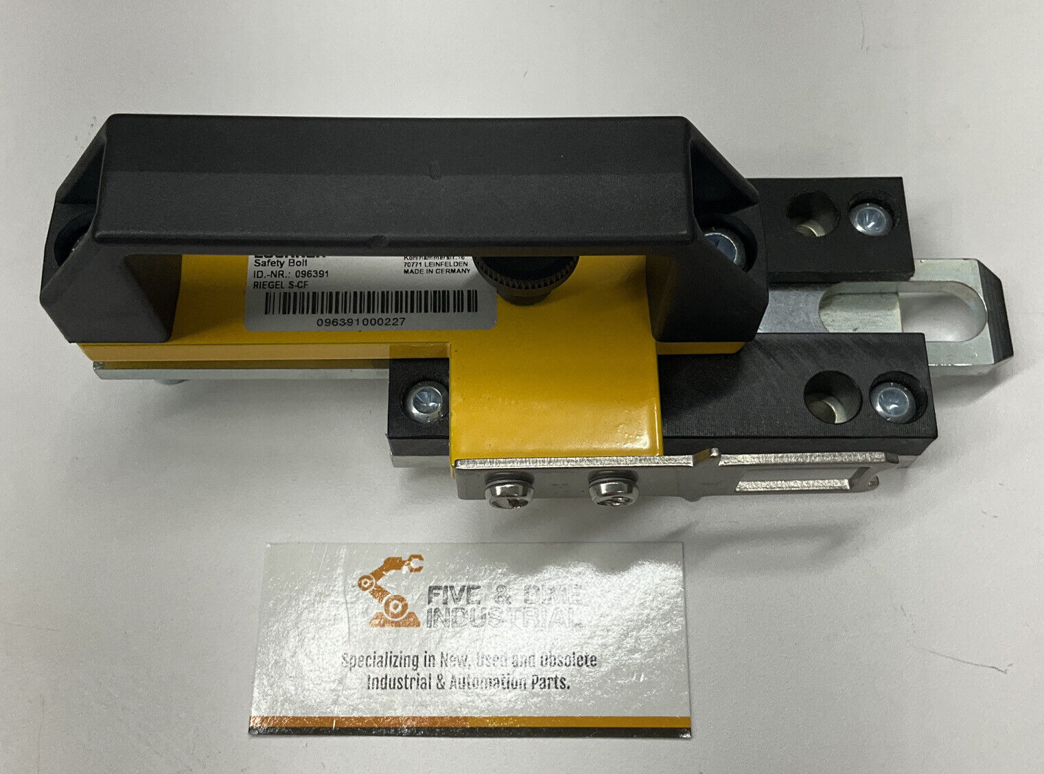 Euchner 096391 / RIEGEL S-CF New Safety Switch Handle (RE190)